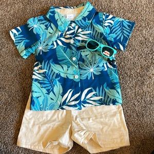 Boy’s Hawaii button up shirt, shorts and sunglasses